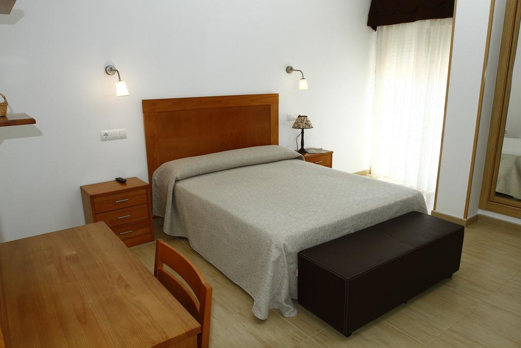 Hostal Restaurante Pinarejo Playa de la Lanzada Cameră foto